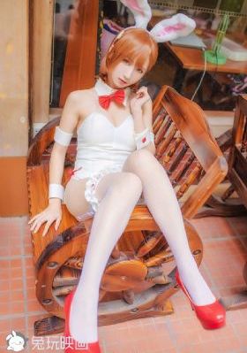 亚洲av色老汉_720免费高清观看